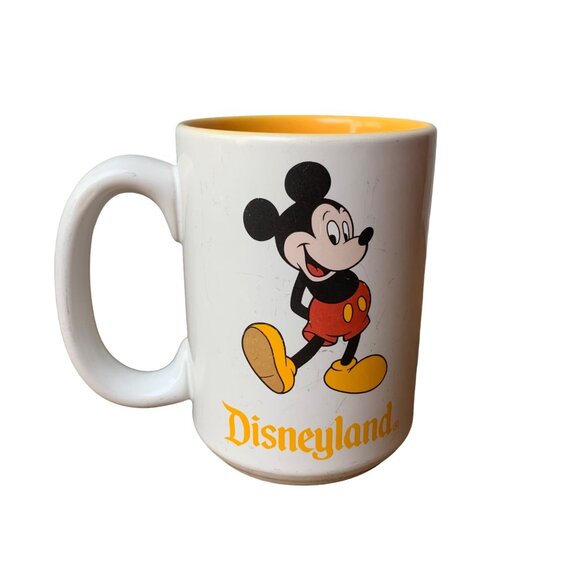 Vintage Disneyland Mickey Mouse Ceramic Mug 4.5" Tall White Yellow Disney Thaila - Picture 3 of 5